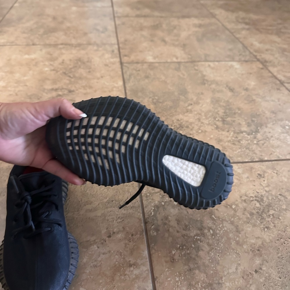 Black Sneakers with Textured Sole